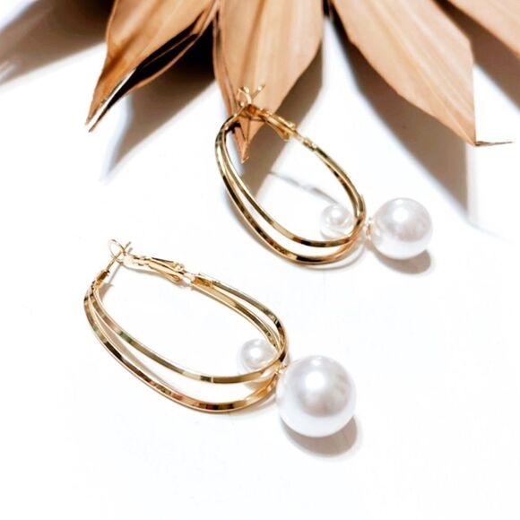 Anthropologie Jewelry - Pearl Hoop Earrings 